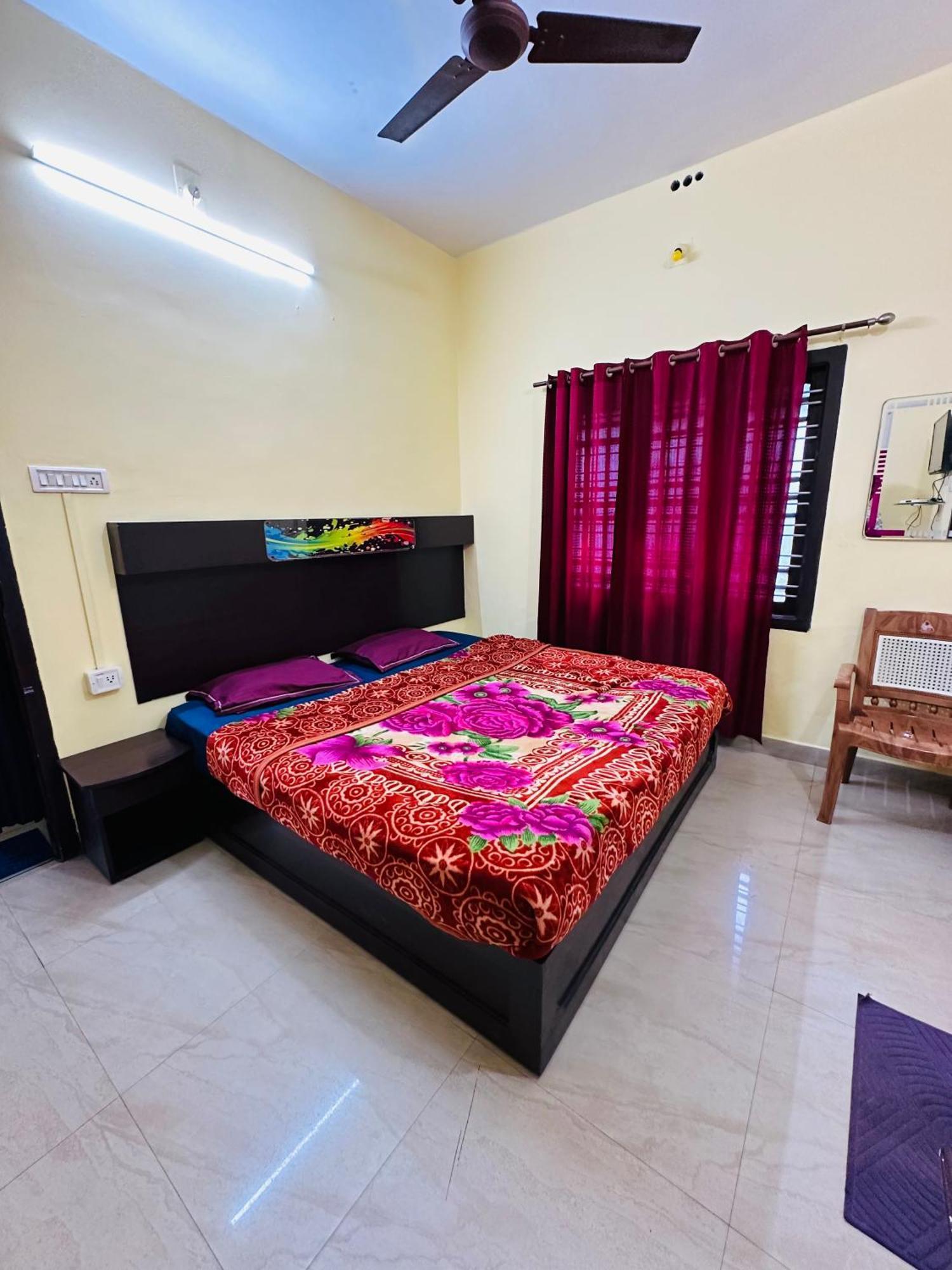 G Mount Budget Stay Munnar Exterior photo